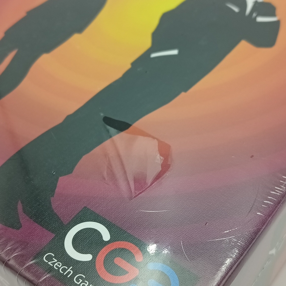 Codenames Board Game - Picture 5 of 6